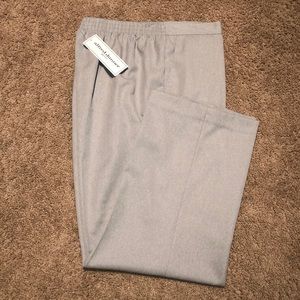 Alfred Dunner Gray Pants - 14P - EUC